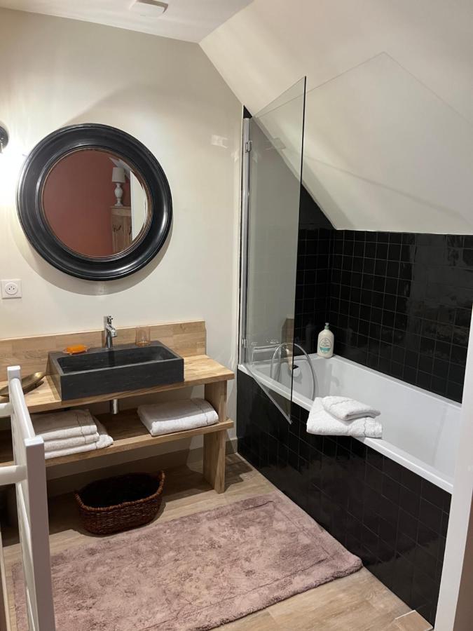 Les Nord'Mandines Hotell Trouville-sur-mer Exteriör bild